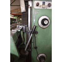 Vertical metal milling machine METBA